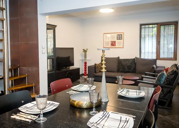 Apartman Cozy Flat With Two Bedrooms In By Flat Mаnаger *