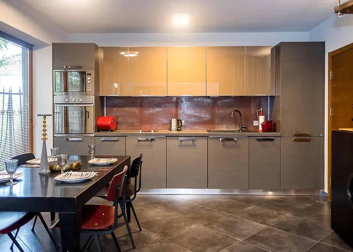 Apartment Cozy Flat With Two Bedrooms In By Flat Mаnаger Warna