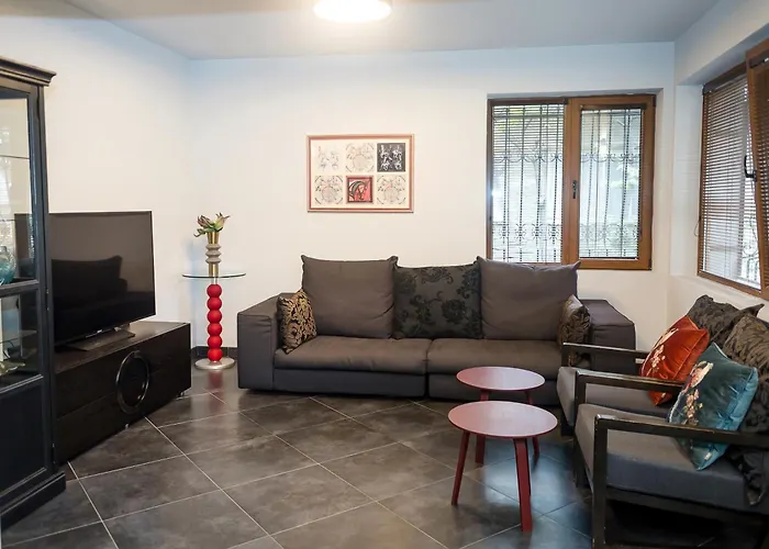 Apartment Cozy Flat With Two Bedrooms In By Flat Mаnаger *