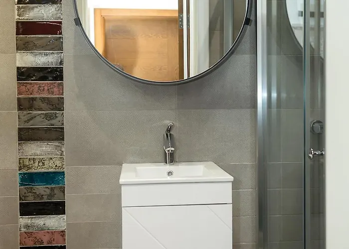 Cozy Flat With Two Bedrooms In By Flat Mаnаger Apartment *